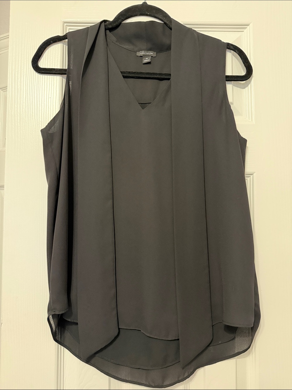Ann Taylor Black Sleeveless V-Neck Scarf-Front Camisole